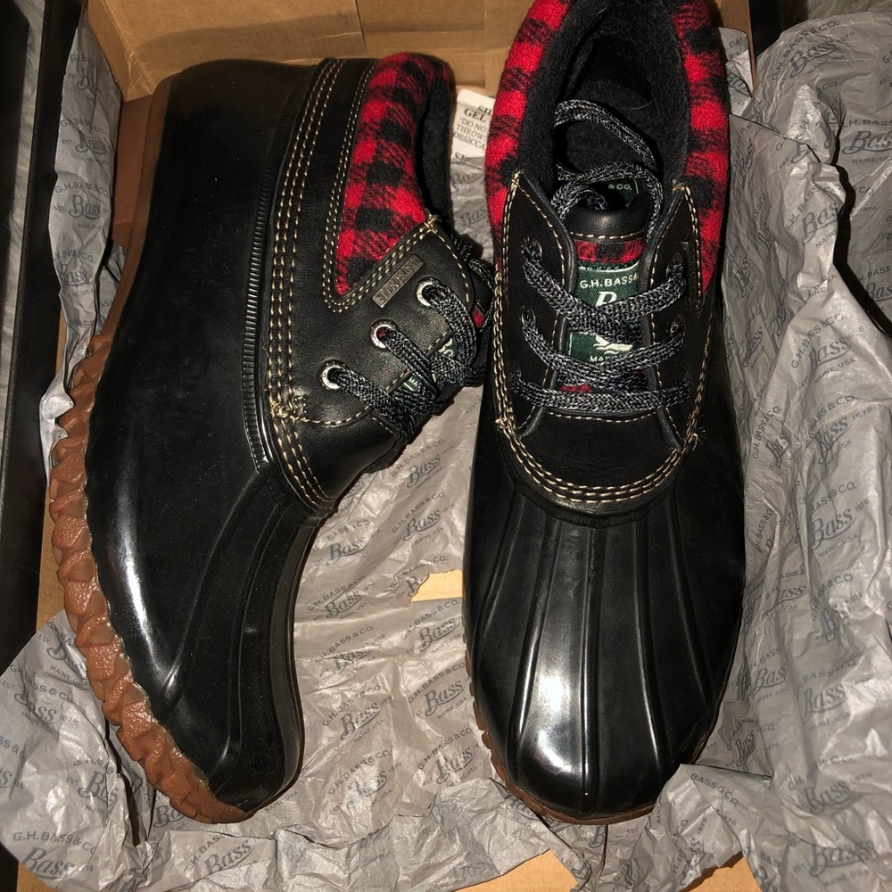 G.H. Bass & CO. Low Cut Duck Boots